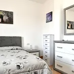 Perla Con Vista Mare Όλμπια