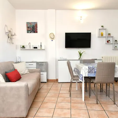 Perla Con Vista Mare