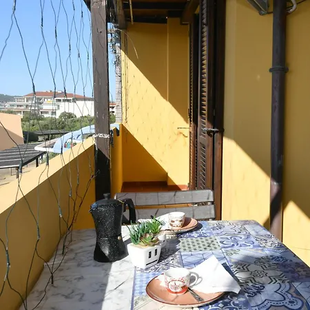 Perla Con Vista Mare