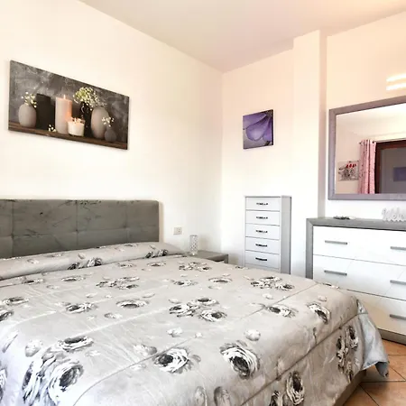 Lägenhet Perla Con Vista Mare Olbia